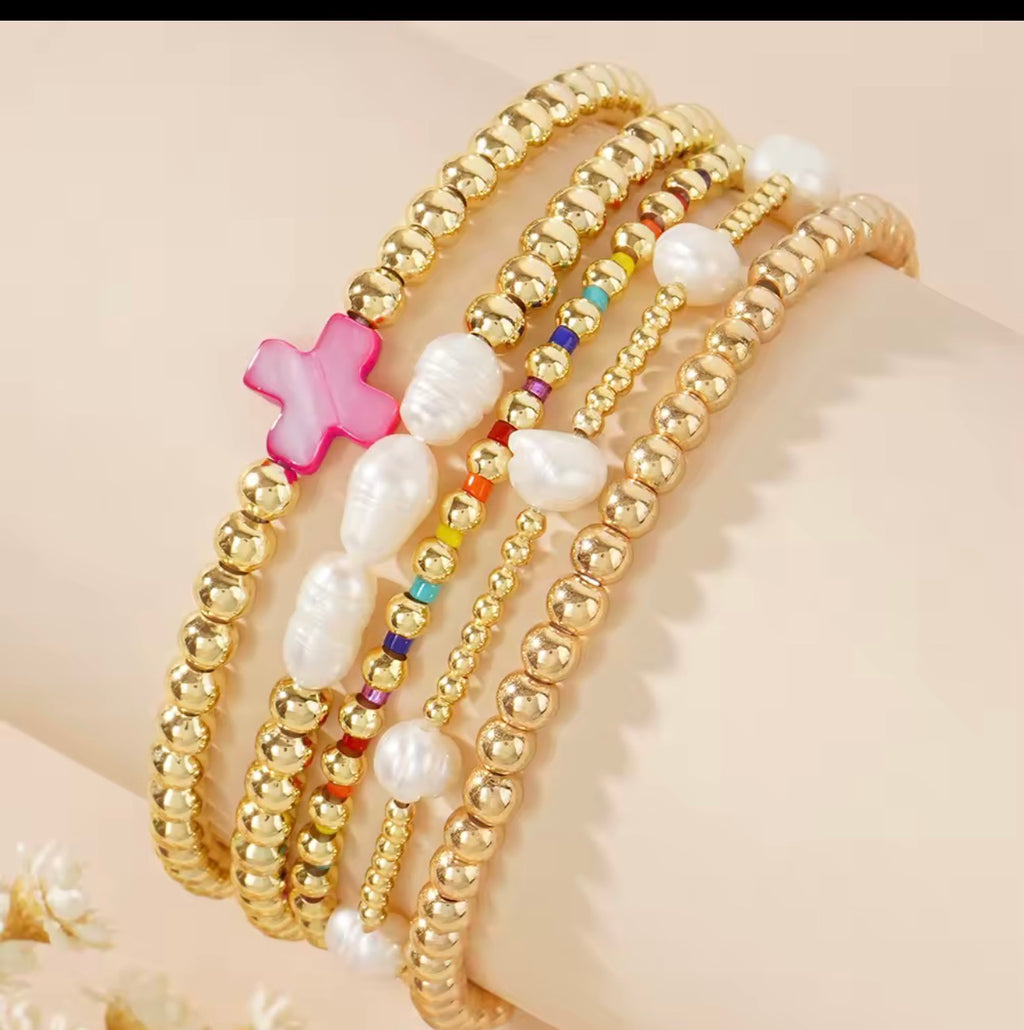 Handmade Beaded Bracelet Set (5 Pieces)
    oswa
    Colorful Handmade Bracelets